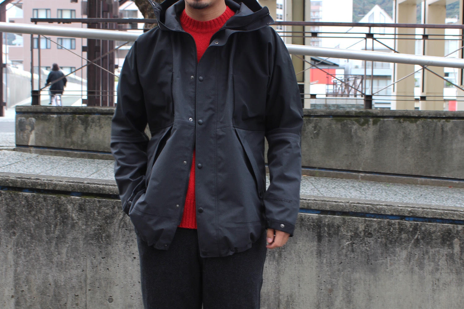 nonnative - ALPINIST HOODED JACKET N/P TAFFETA WITH GORE-TEX 3L