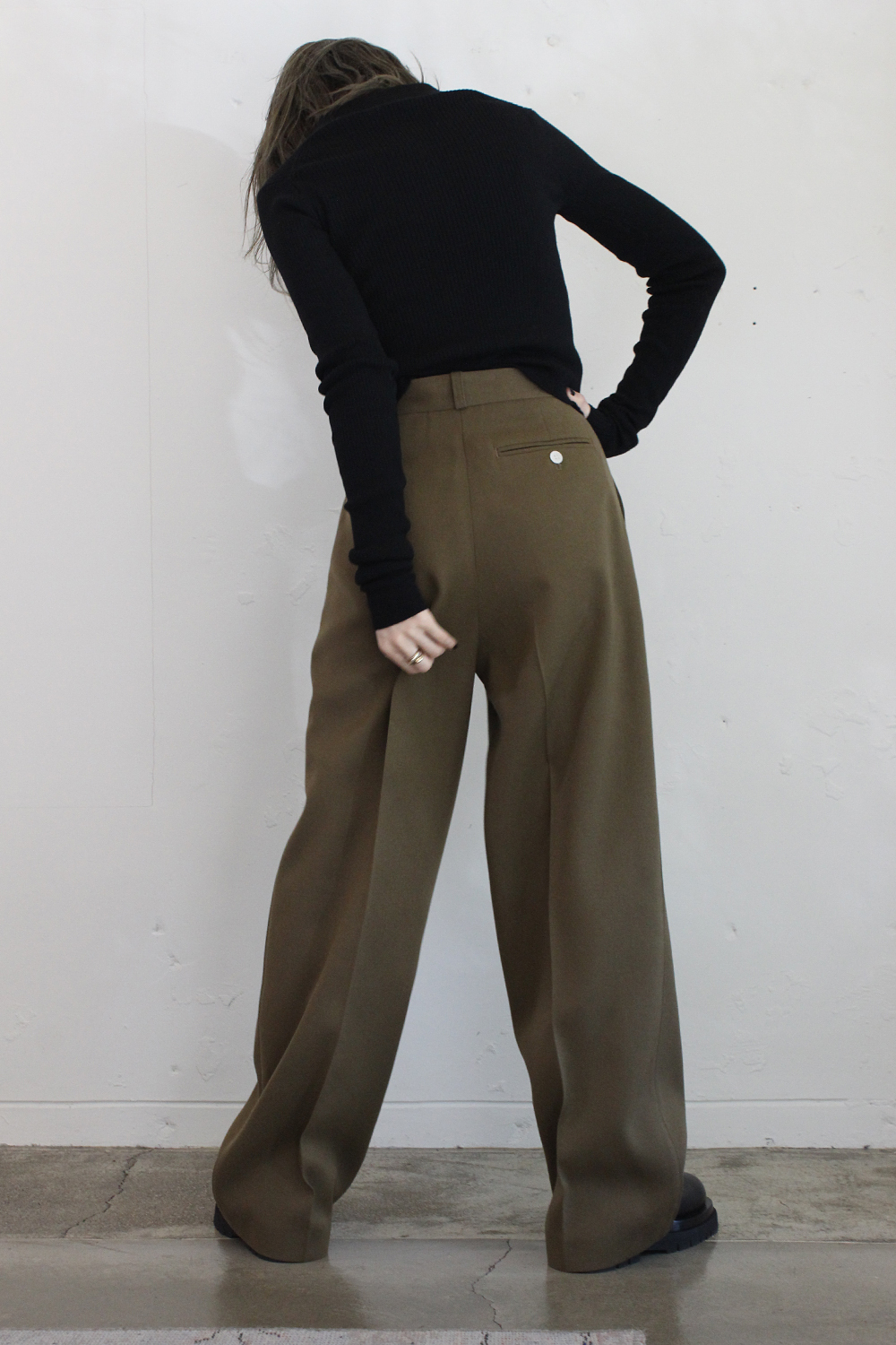 pelleq - tuxedocloth double tuck trousers: VIOLA STELLA women's blog