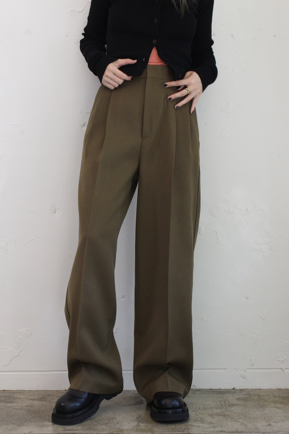 pelleq - tuxedocloth double tuck trousers: VIOLA STELLA women's blog