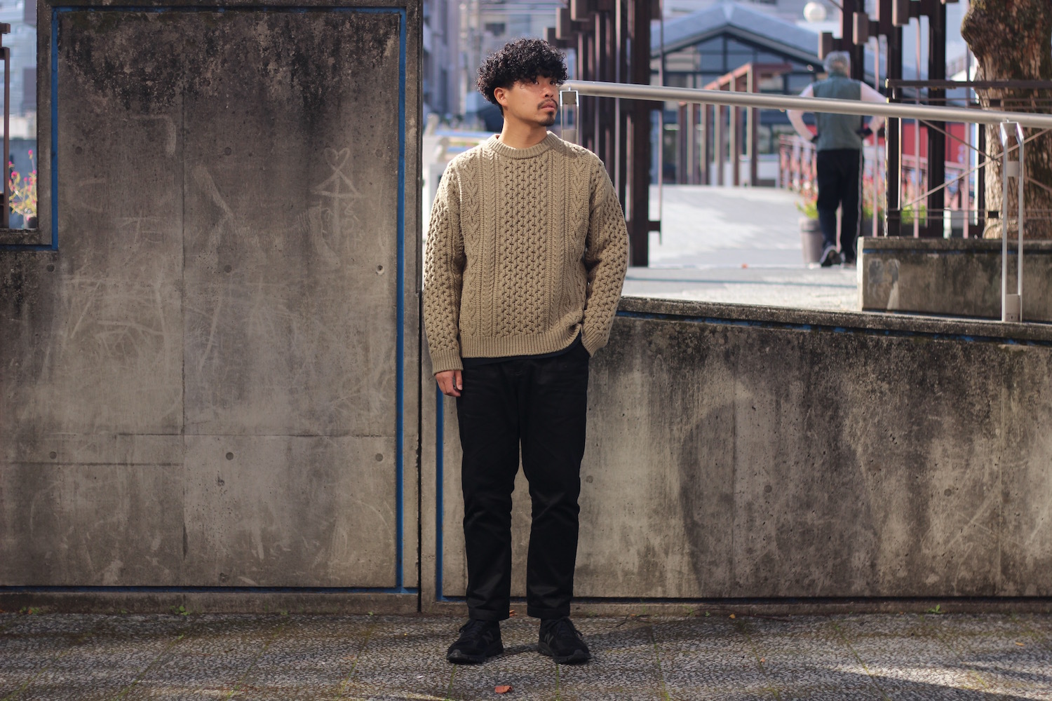 AURALEE - FRENCH MERINO ARAN KNIT P/O: VIOLA STELLA men's blog