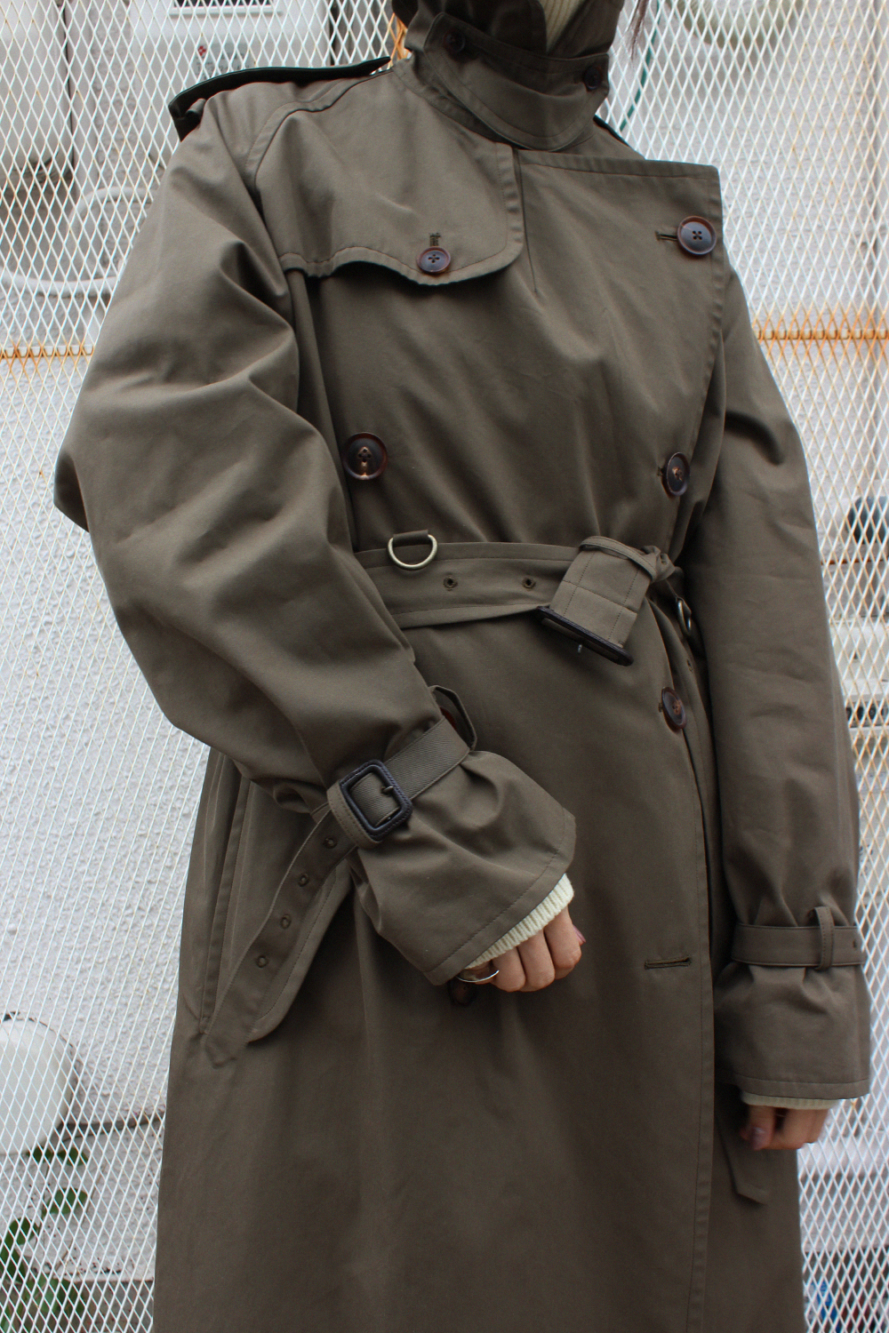 VIOLA STELLA women's blog: AURALEE - FINX CHAMBRAY BIG TRENCH COAT