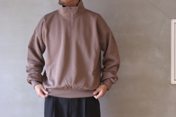 AURALEE - BAGGY POLYESTER SWEAT: VIOLA STELLA men's blog