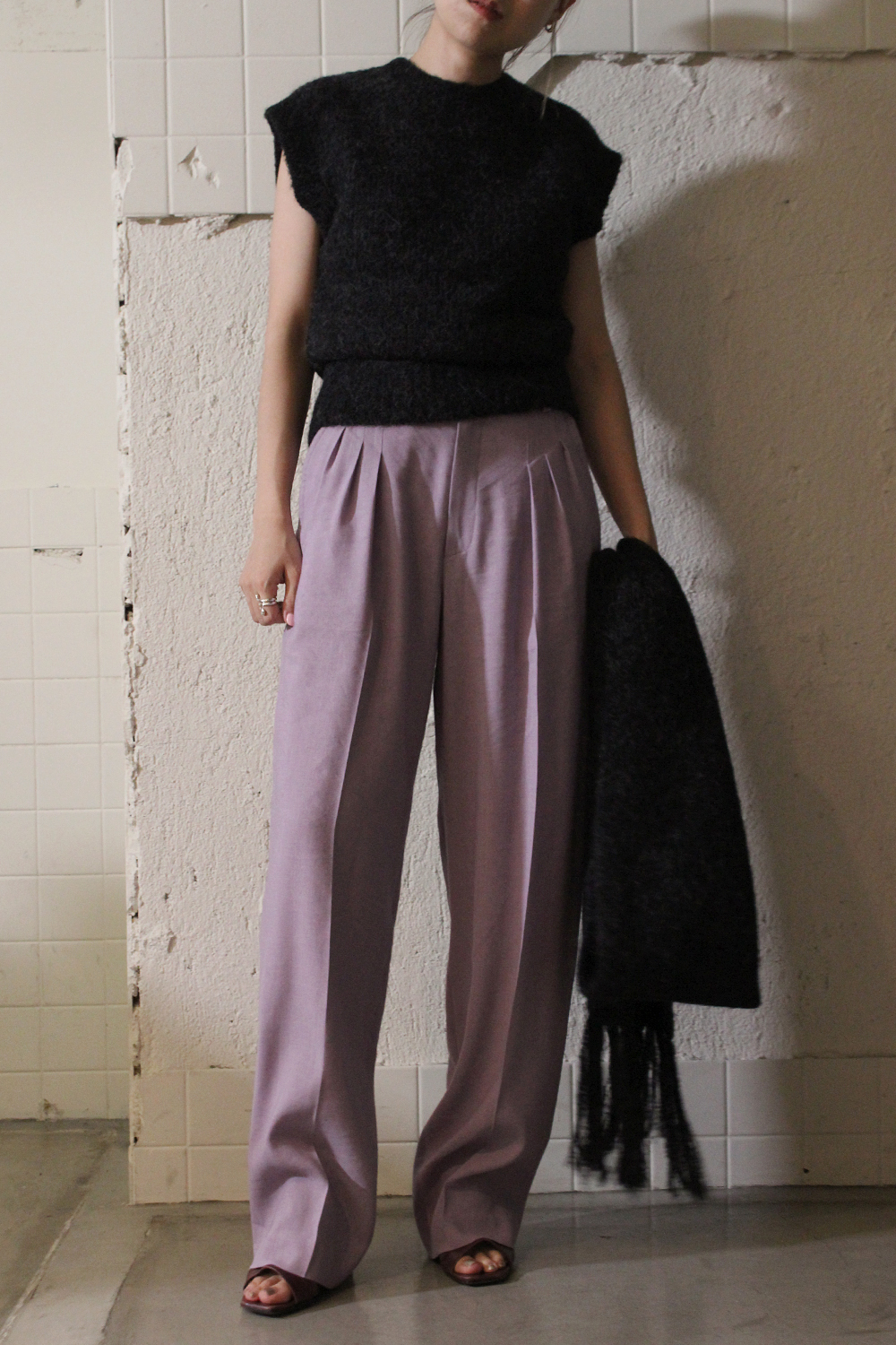 pelleq - TUCKED TROUSERS: VIOLA STELLA women's blog