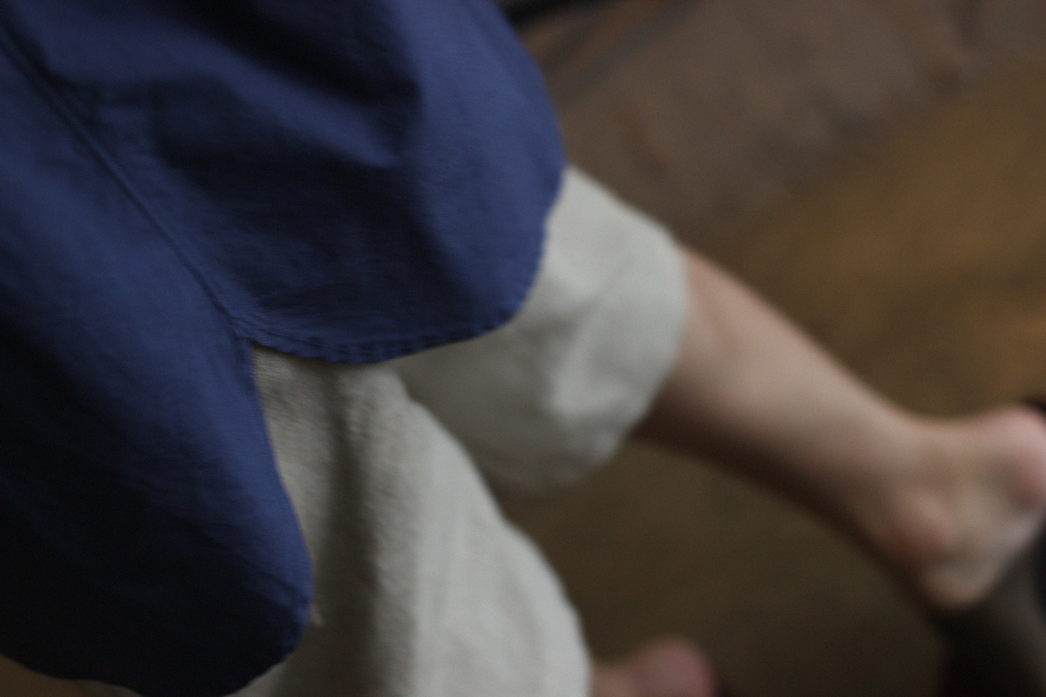 NICENESS - VINCENT (200/2ブロード製品染めドレスシャツ): VIOLA