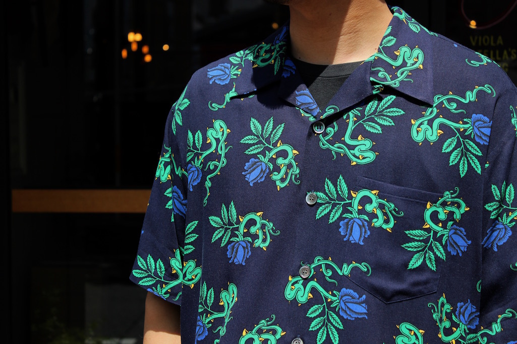 UNUSED - Rose Pattern Short-Sleeve Shirt: VIOLA STELLA men's blog