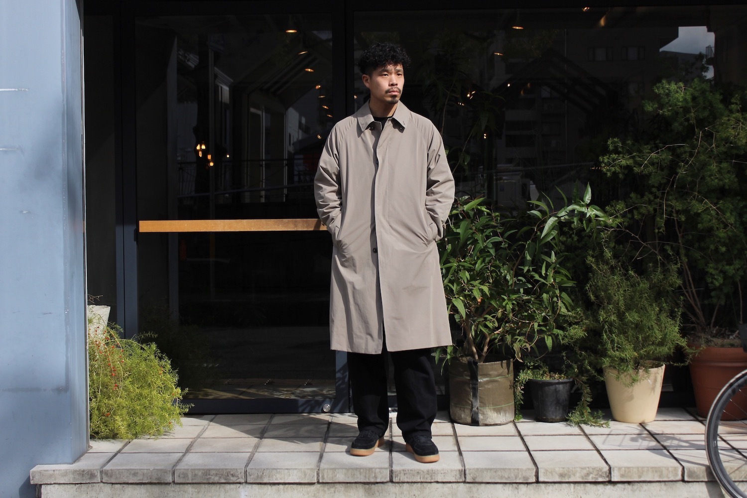 COMOLI - バルカラーコート: VIOLA STELLA men's blog